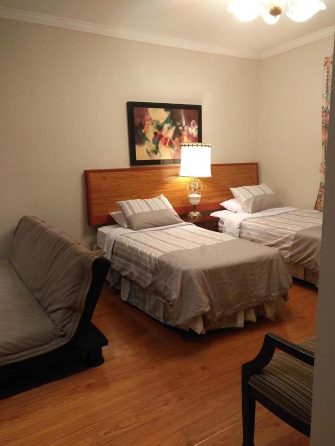 Lakeview Private Suite-Twin Or King Tottenham Bagian luar foto
